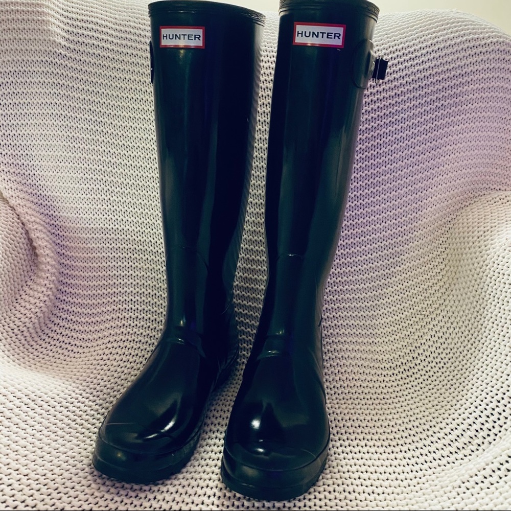 hunter tall glossy boots